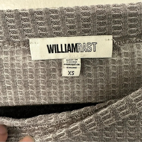 William Rast Gray Waffle Print Long Sleeve Never Forever Oversized Tee Sz XS - Picture 6 of 8